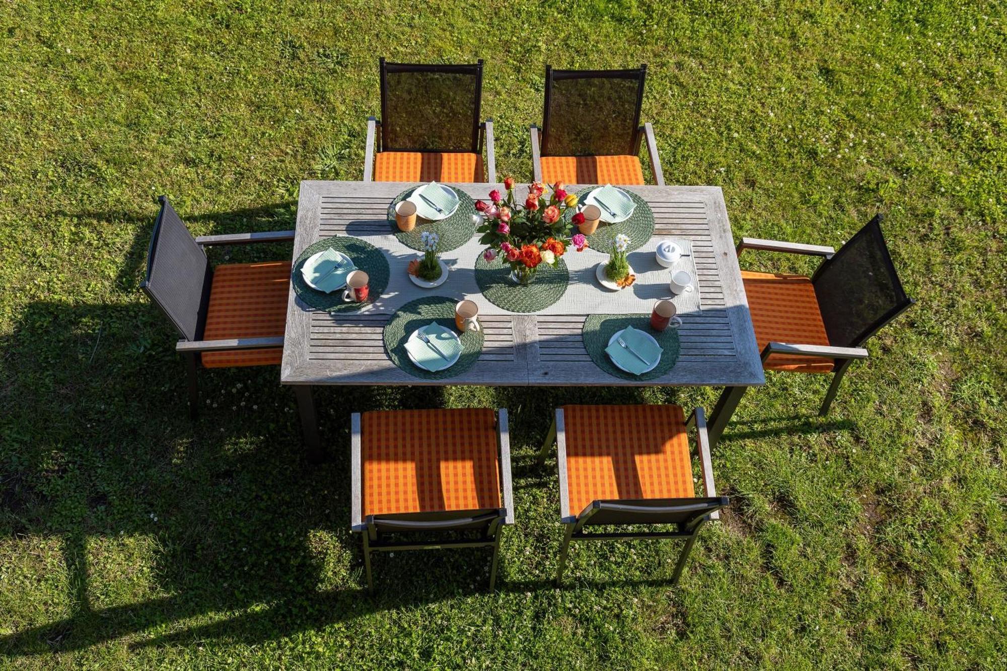 Ferienhaus Preetz 1A - Idylle Unter Reet Burtevitz Luaran gambar