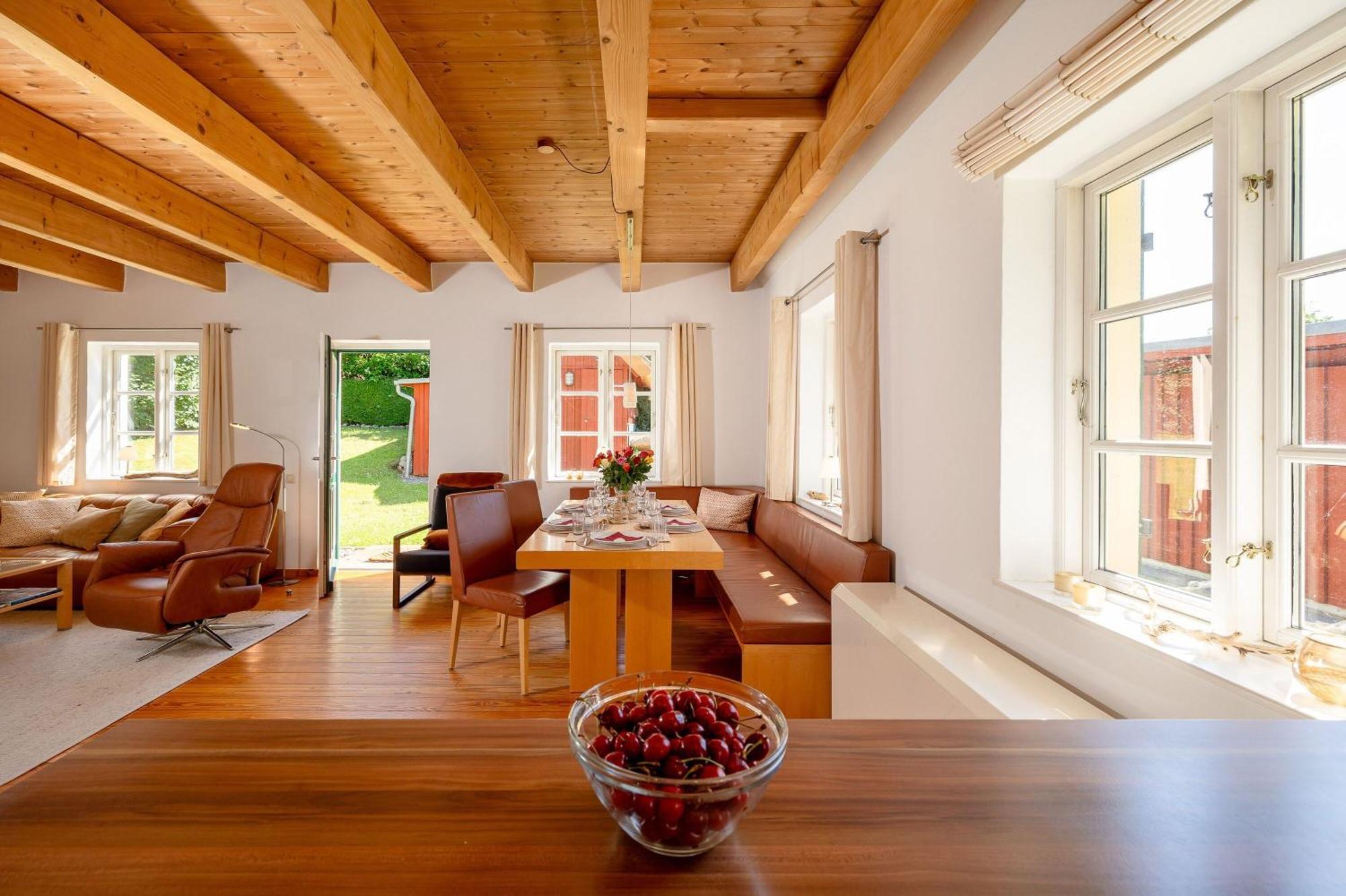 Ferienhaus Preetz 1A - Idylle Unter Reet Burtevitz Luaran gambar